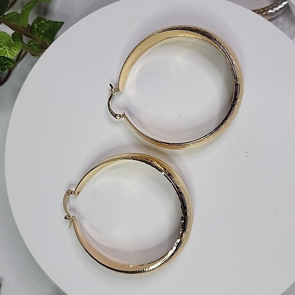 Gold Filled Wide Hoop Earrings with Greek Key Design - Picture 4 of 10